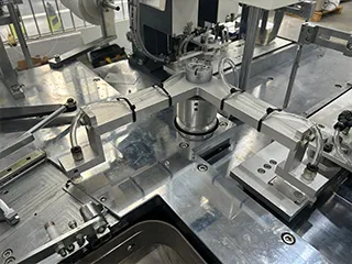 Unidade de agrupamento de etiquetas