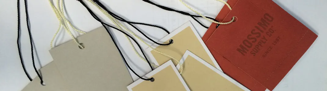 Máquina de corte e vinco plana